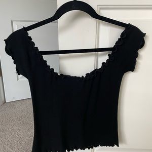black off-the-shoulder rouched-sleeve crop top